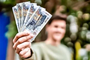 soles, cartão, Pix ou dólar